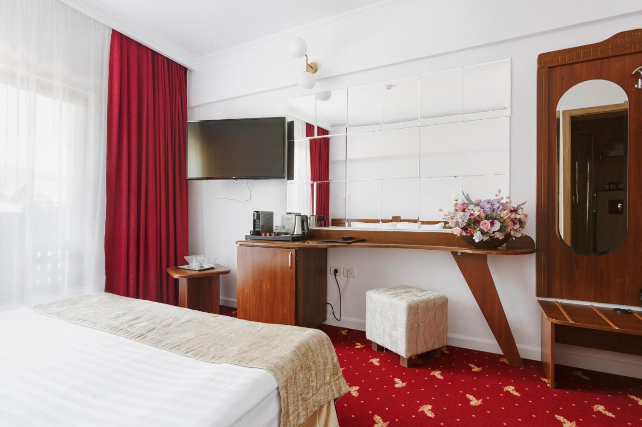 Manor Ski Hotel Predeal Eksteriør bilde